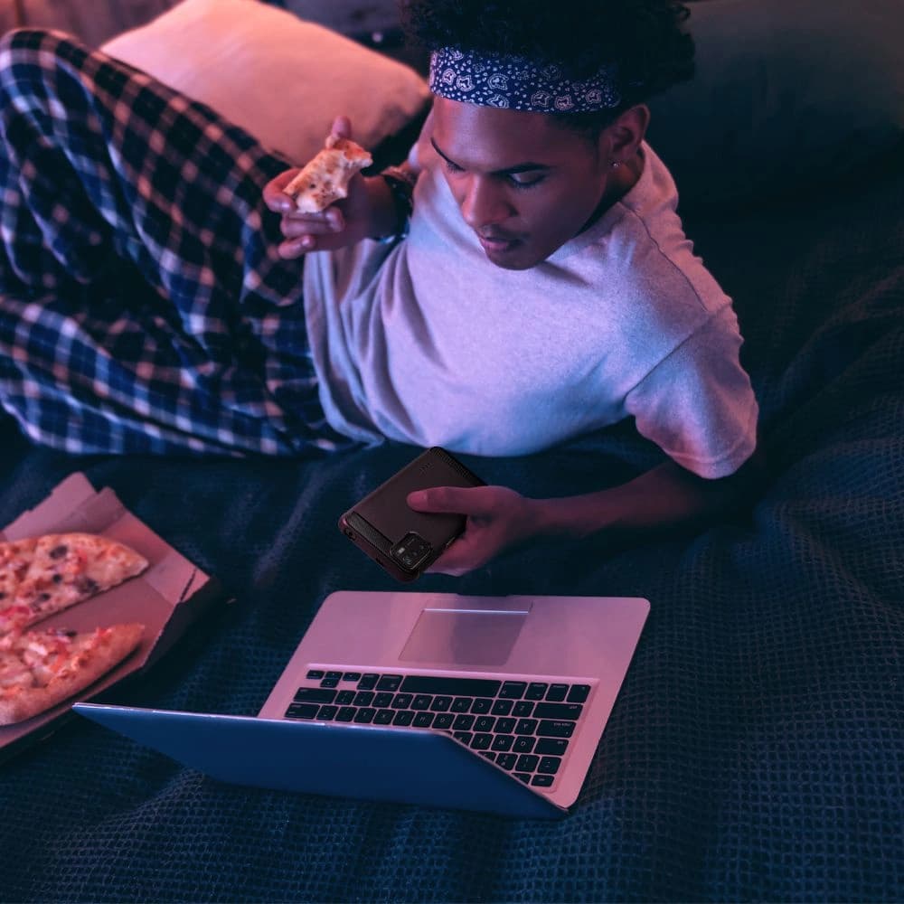 Spigen Rugged Armor Pocophone M3 Pro 5G/Redmi Note 10 5G Matte Black - 15