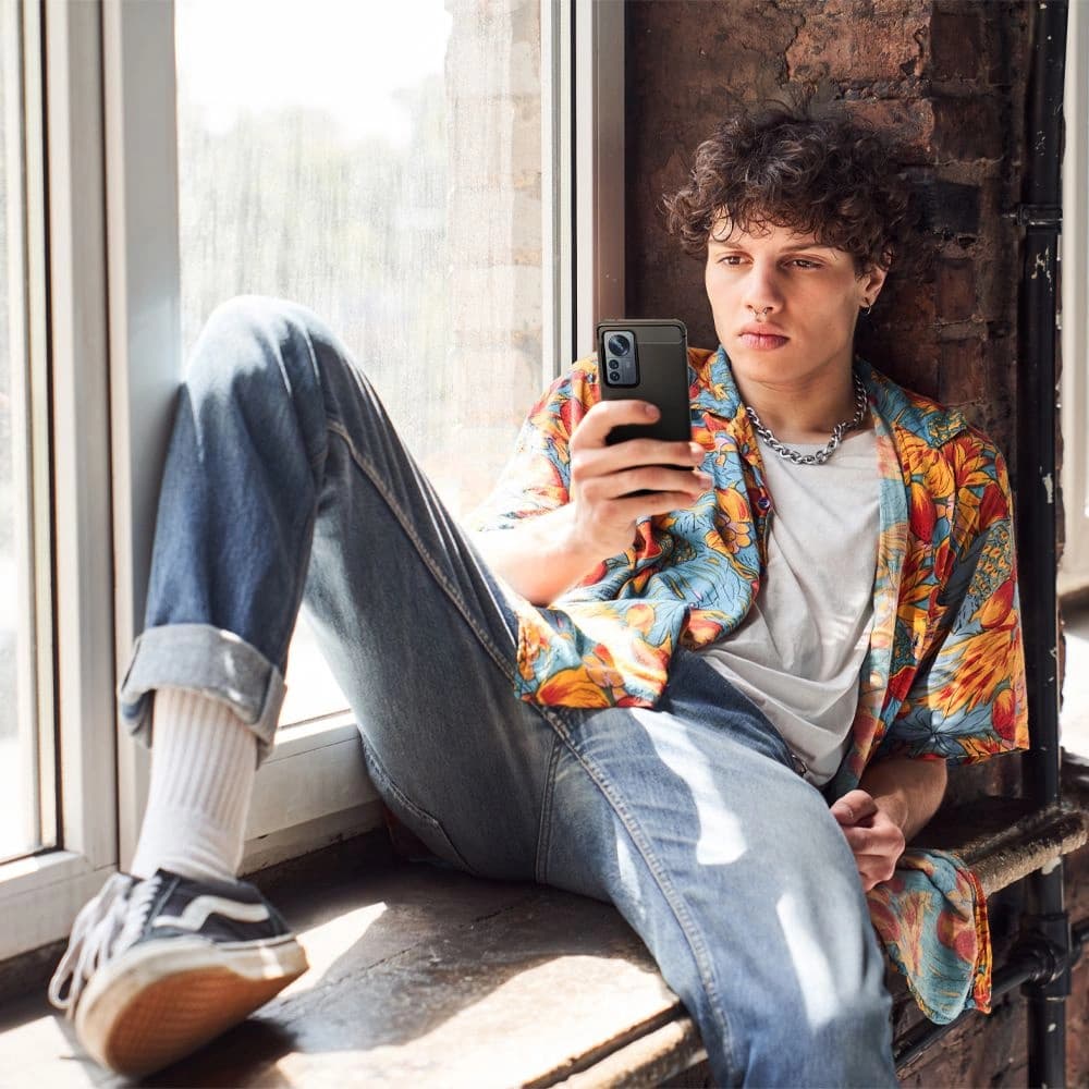 Case Spigen Rugged Armor Xiaomi 12 Pro Matt Schwarz - 10