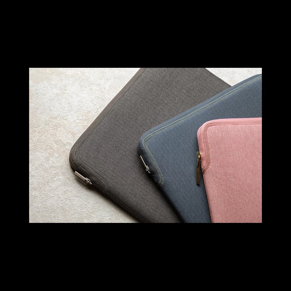 Moshi Pluma Apple MacBook Pro 14 2021-2023 (Carnation Pink) - 2