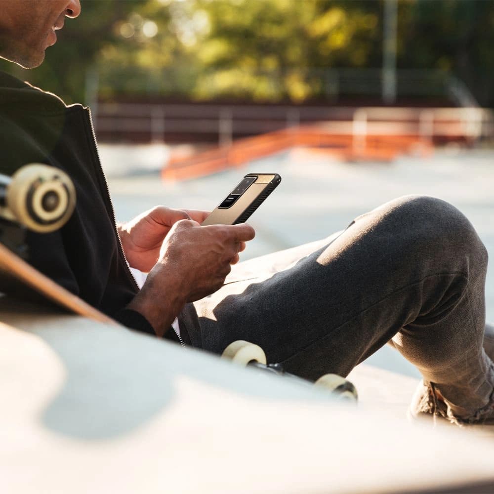 Case Spigen Rugged Armor POCO F4 Matt Schwarz - 14