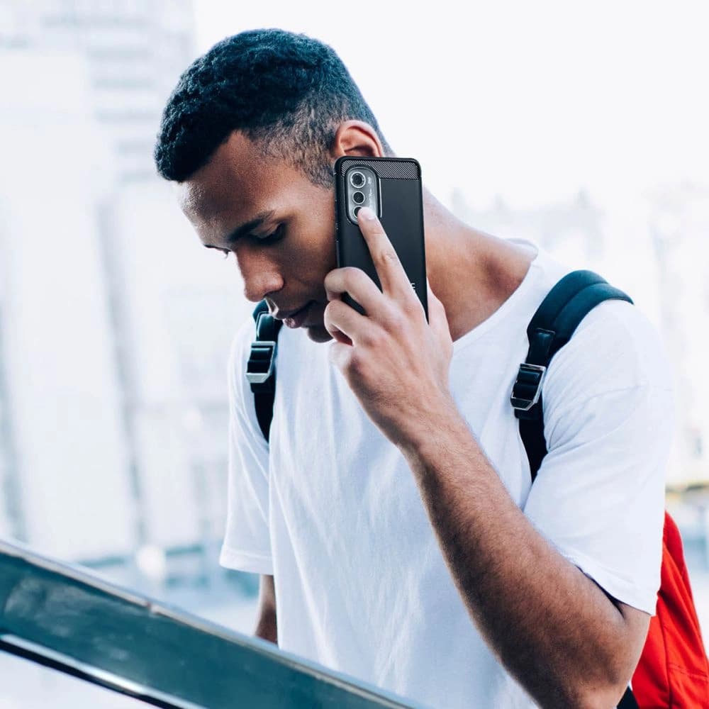 Spigen Rugged Armor Motorola Edge 2022 Matte Black - 10