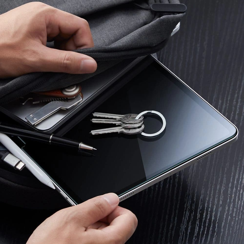 Gehärtetes Glas ESR für Apple iPad Air 13" 2024 (6. Generation) klar [2 PACK] - 6