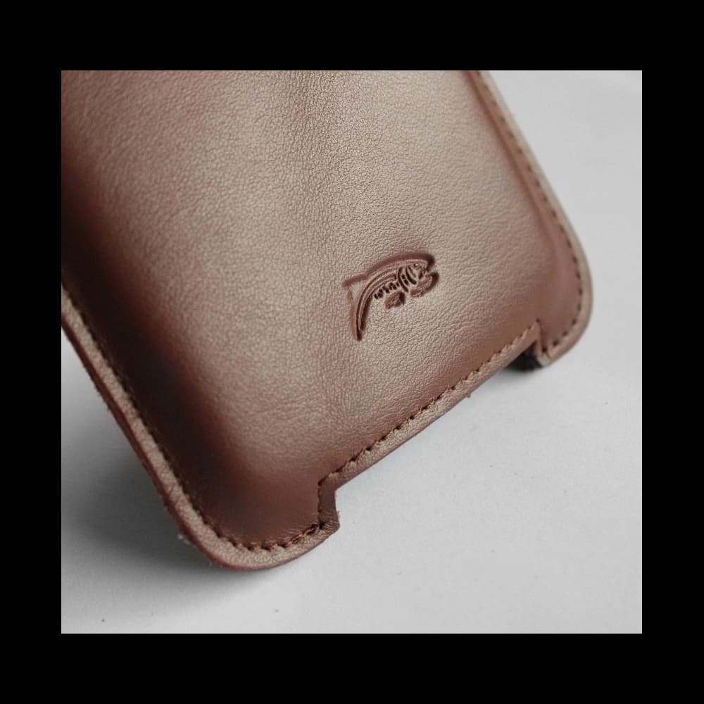 LURESKO NORTHERN XXXL leather case pull-out type for phone (smooth brown) - 6