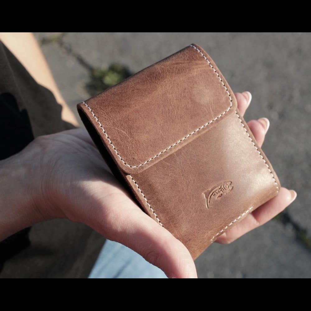 LURESKO FLIP SLEEVE M leather protective case for Samsung Galaxy Z Flip 3/4/5/6 Motorola Razr 50 / 40 Ultra Huawei Pocket (vintage brown with white thread) - 2