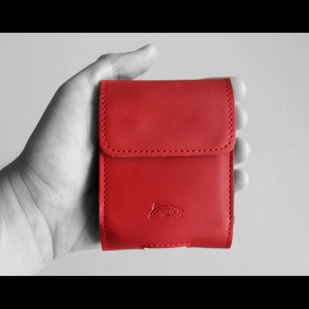 LURESKO HECTOR FLIP M leather neck/pouch/belt loop case for Flip models (red smooth with red thread) - 4