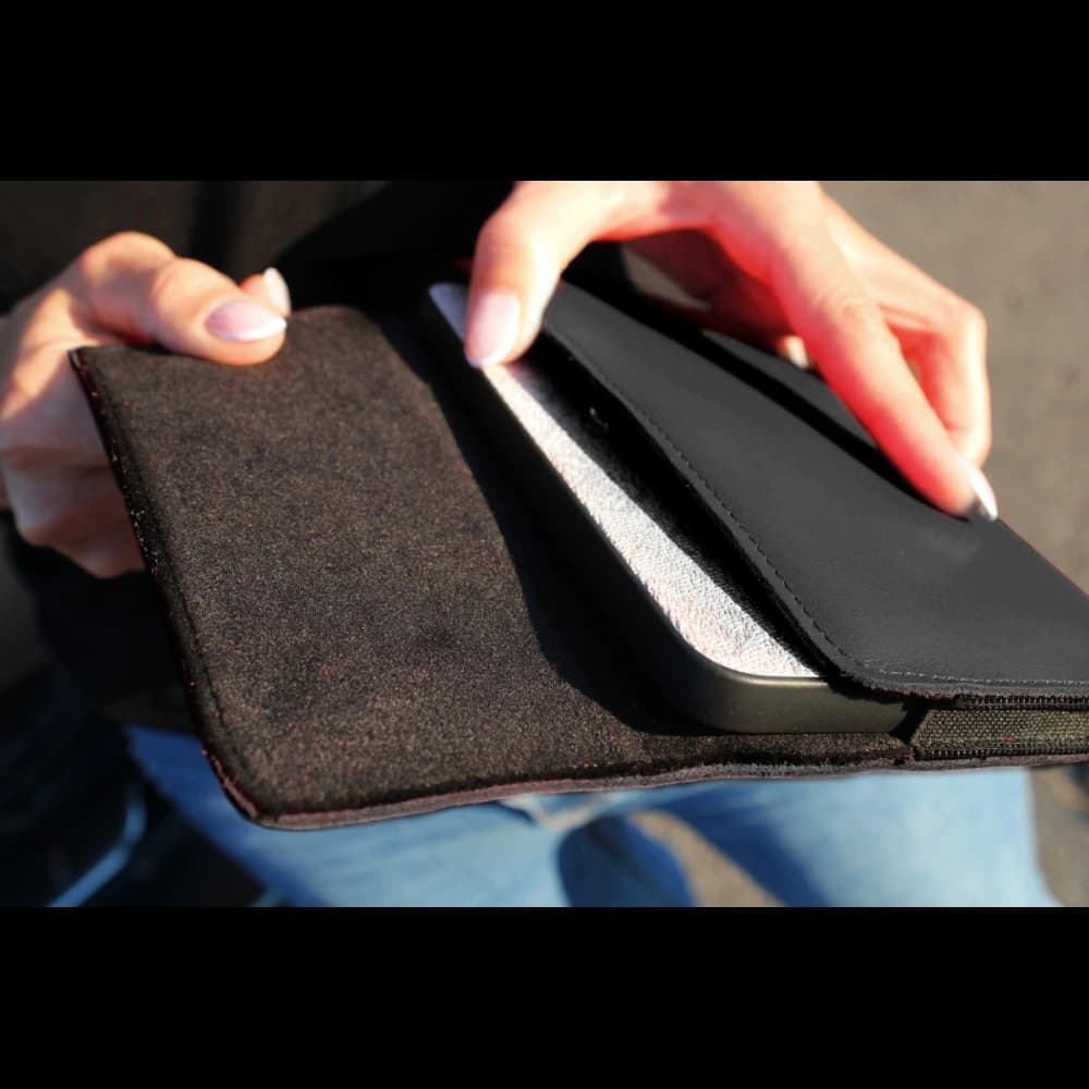 LURESKO ELLA XXL leather protective case for phone - 170x85x12 / for handbag backpack (black) - 6