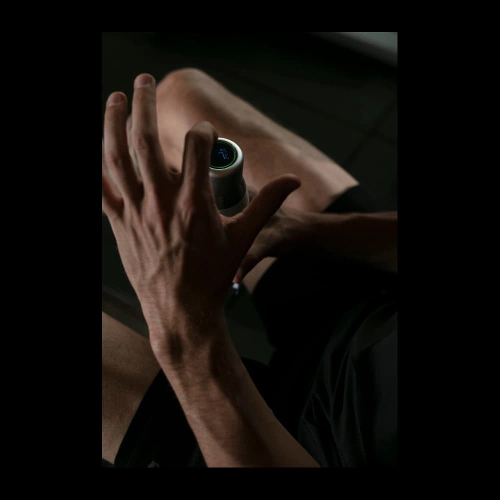 PURO Smart Bottle 500ml INOX Thermoflasche mit LED Smart Cap (Weiß) - 5