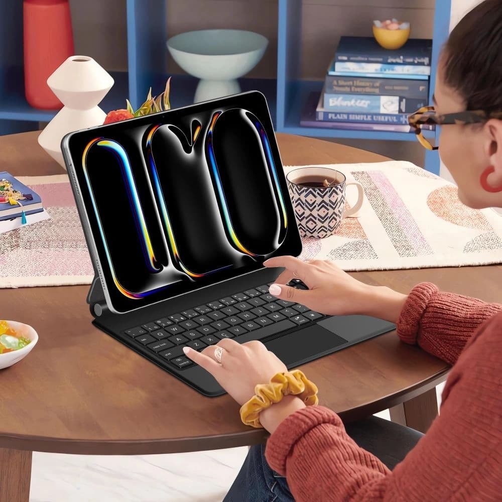 Tech-Protect SmartCase Magnetic + Keyboard Apple iPad Pro 13” 2024/2025 Black - 10