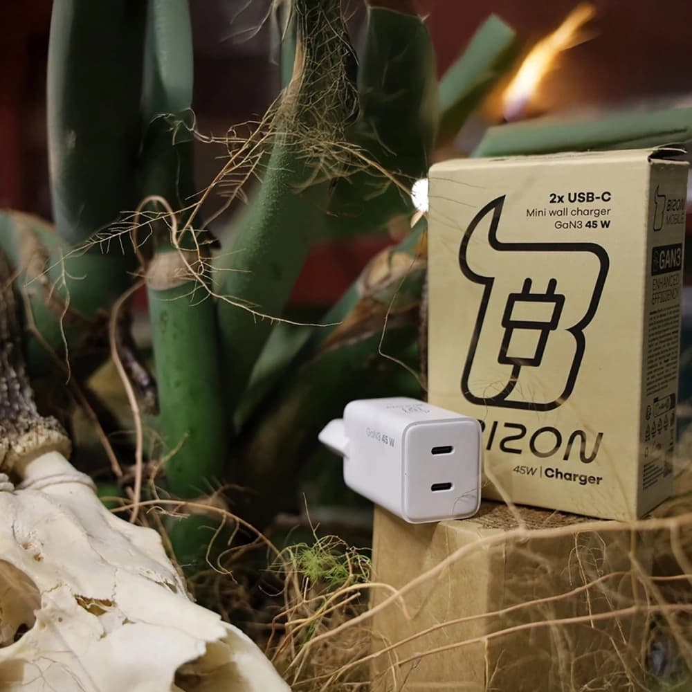 Bizon Charger VT-25B 25W USB-C PD, USB-A QC 4.0 GAN3 white - 5