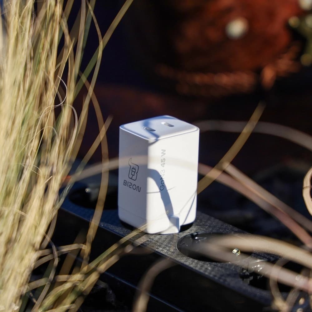 Bizon Charger VT-25B 25W USB-C PD, USB-A QC 4.0 GAN3 white - 8